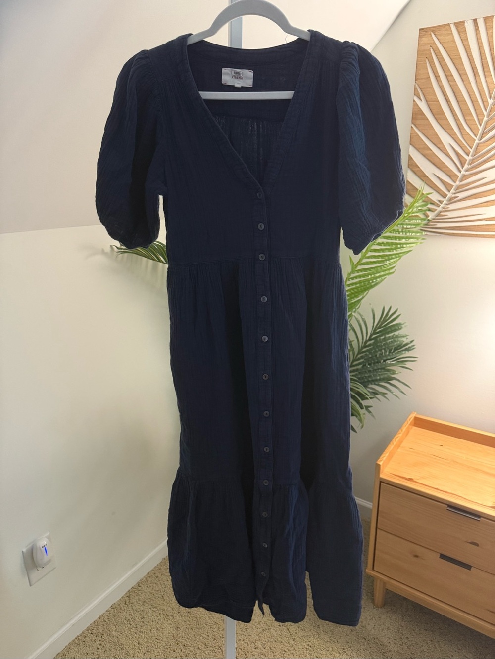 Xirena Lennox Dress Short Puff Sleeve V-Neck Button Front Midi A-Line Blue XS